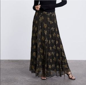 Zara Limited Edition Embroidered Skirt